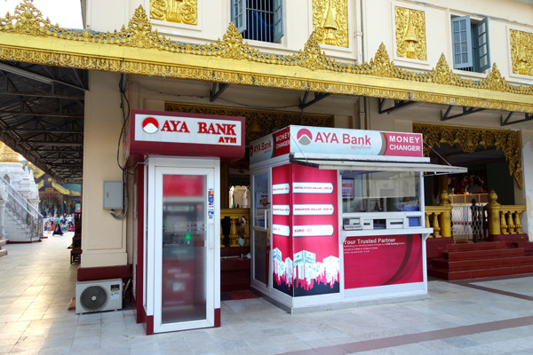 Geldautomat in Myanmar